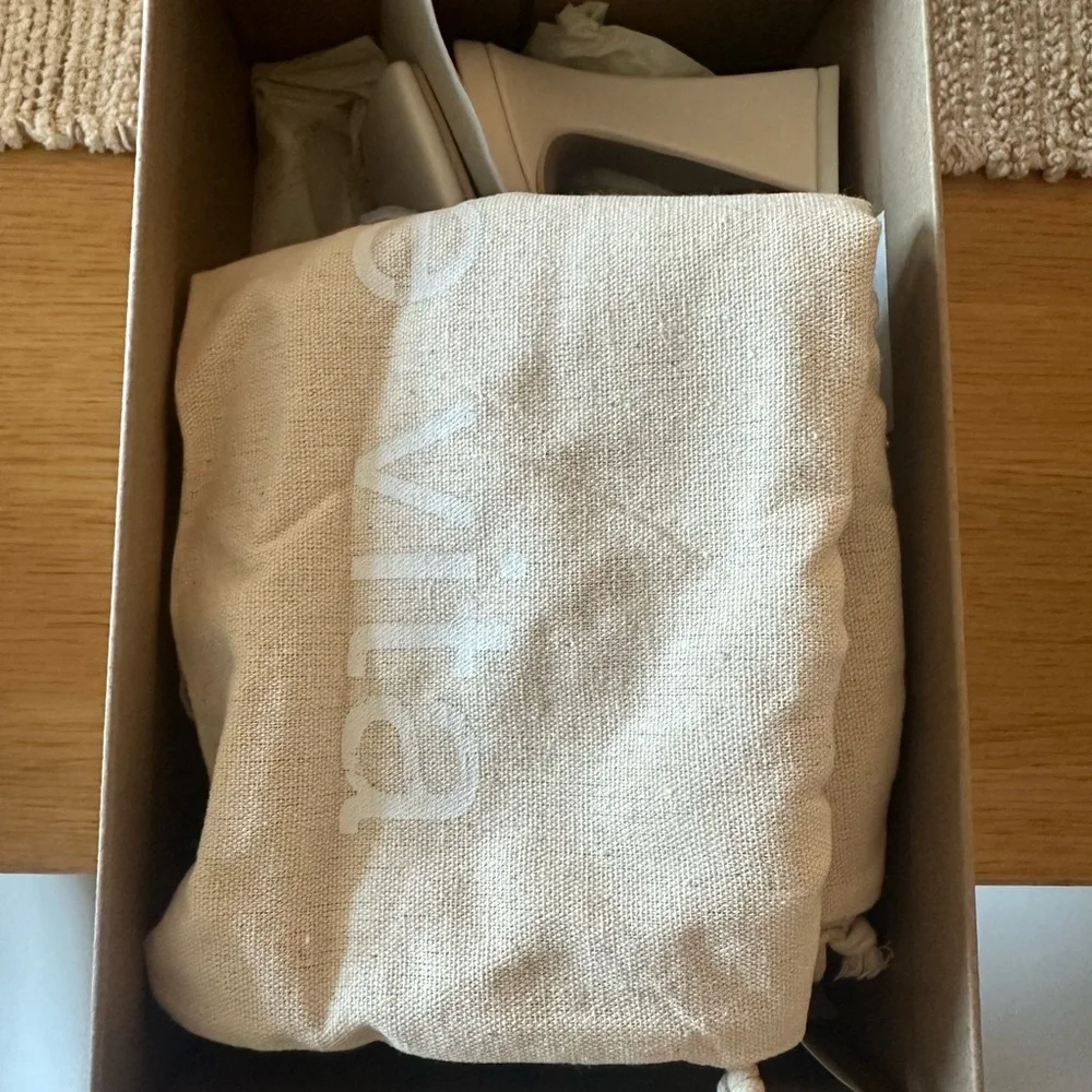 Dolce Vita Cream Mules with Pearl Embellishments - Picture 3 of 4